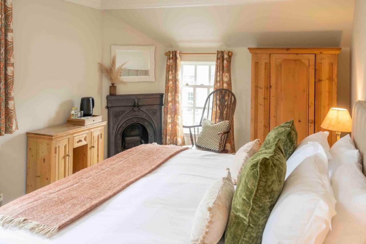 Cross Keys Inn Ettrickbridge Ettrickbridge End Extérieur photo