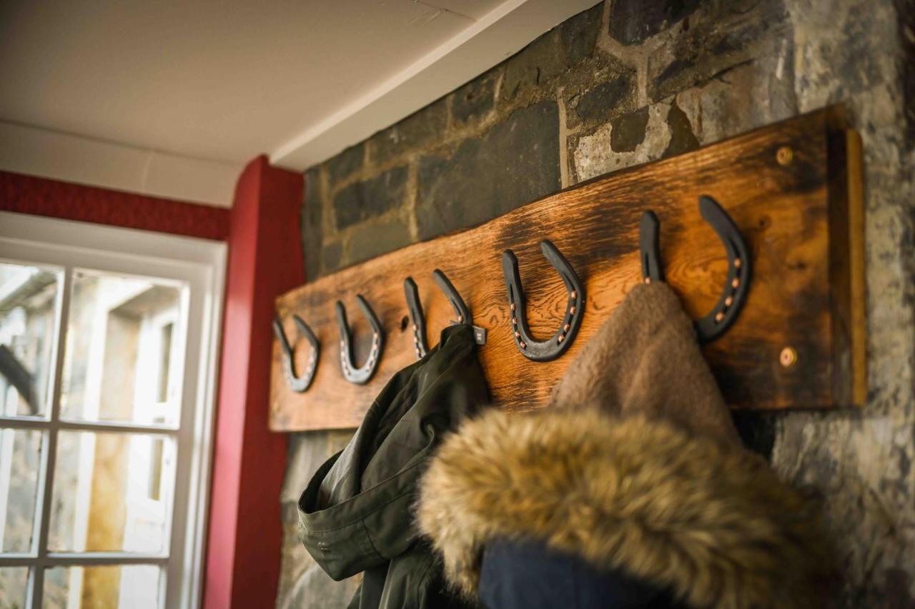 Cross Keys Inn Ettrickbridge Ettrickbridge End Extérieur photo