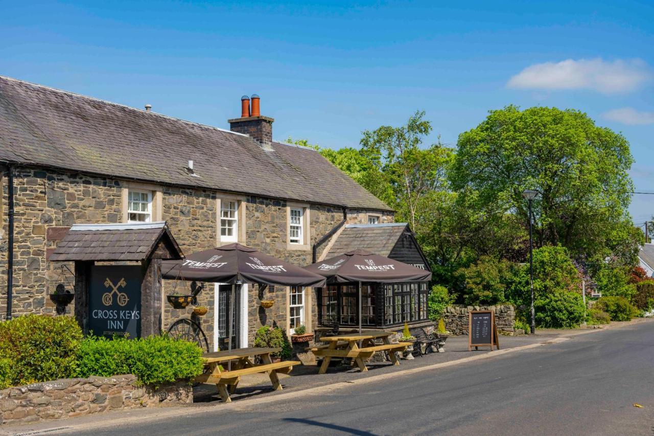 Cross Keys Inn Ettrickbridge Ettrickbridge End Extérieur photo